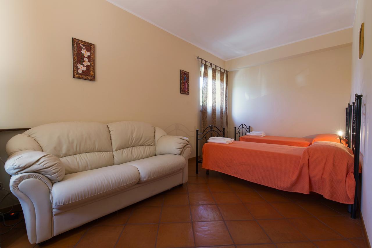 Turismo Rurale Il Sole Villa Sant'Angelo di Brolo Kamer foto