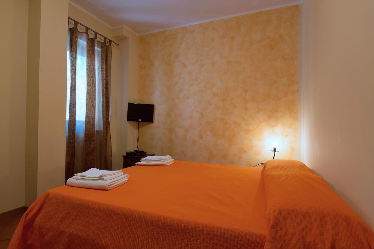 Turismo Rurale Il Sole Villa Sant'Angelo di Brolo Kamer foto